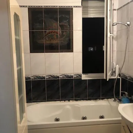 Neversea Apartment *
